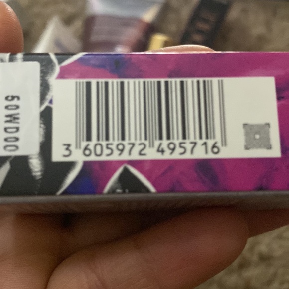 Urban Decay Vice Hydrating Lipstick - Hideaway - Deep Nude Mauve Matte Finish - Picture 4 of 4